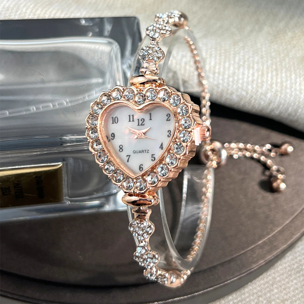 Heart-Shaped Chain Clock